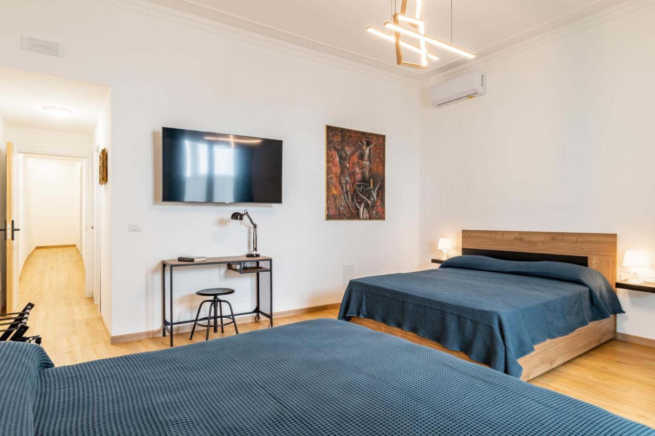 Catania Central Guest House - Rooms With Balcony Екстер'єр фото