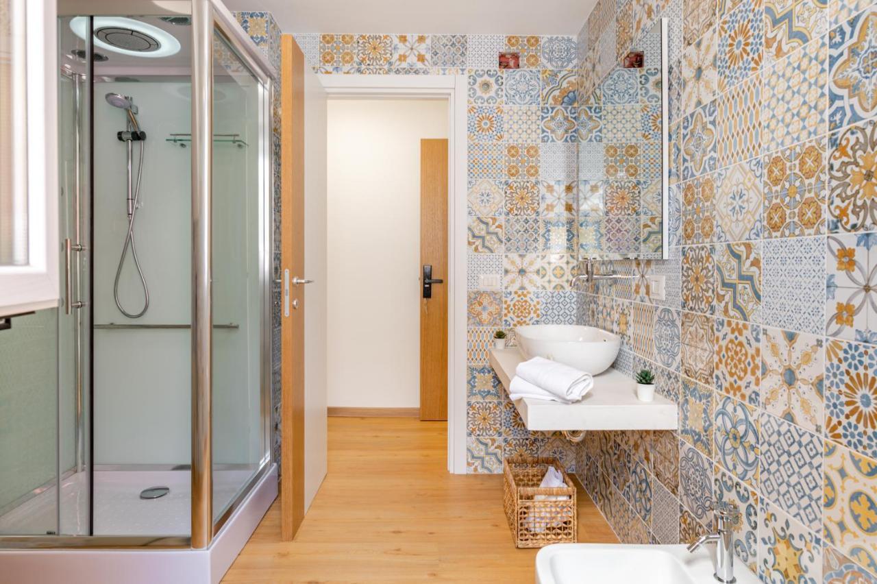 Catania Central Guest House - Rooms With Balcony Екстер'єр фото