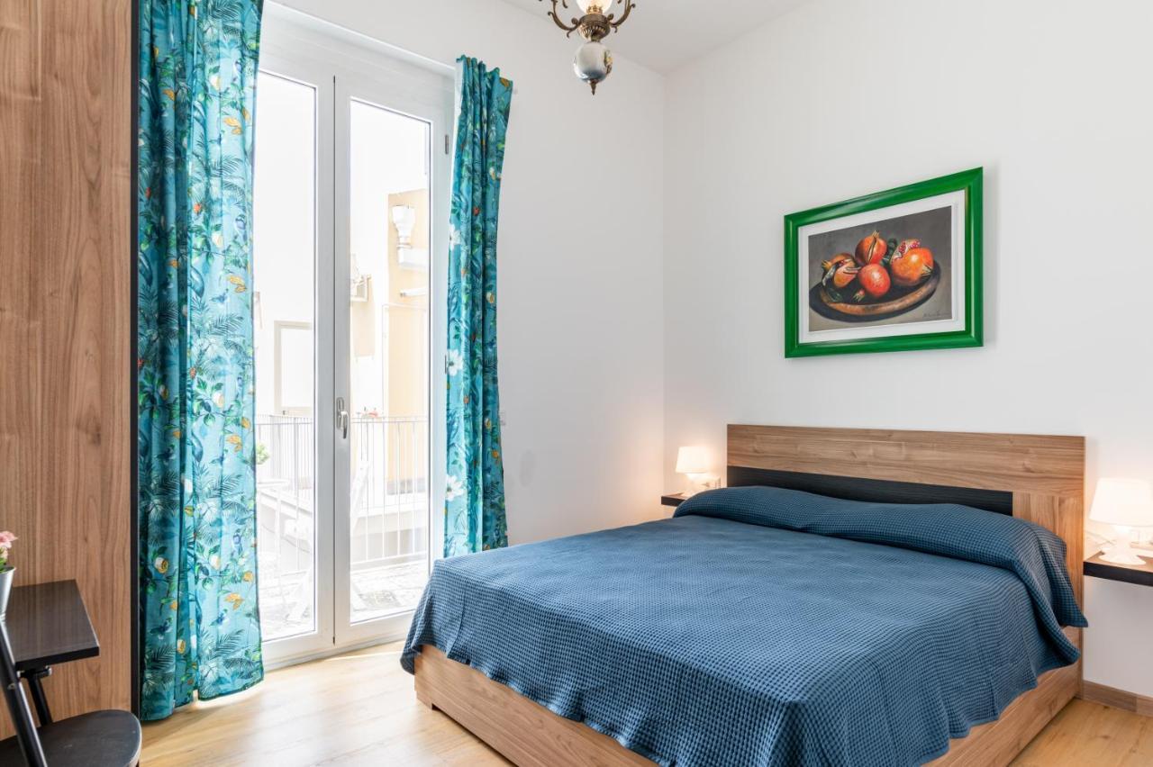 Catania Central Guest House - Rooms With Balcony Екстер'єр фото